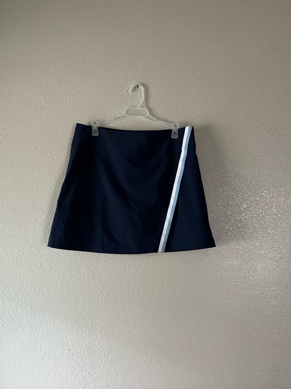 Vineyard Vines Navy Performance Athletic Skort